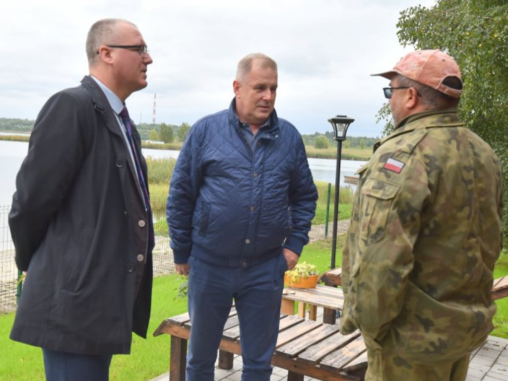 Wędkowali nad Jeziorem Tarnobrzeskim [zdjęcia]
