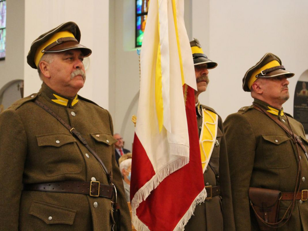 W Gorzycach odbyły się uroczystości poświęcone żołnierzom formacji kawaleryjskich [zdjęcia]