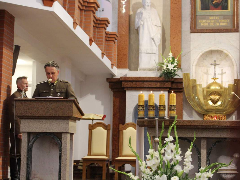 W Gorzycach odbyły się uroczystości poświęcone żołnierzom formacji kawaleryjskich [zdjęcia]
