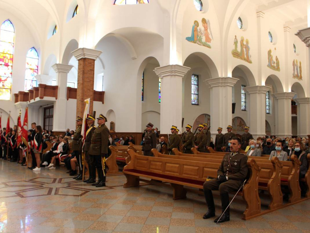 W Gorzycach odbyły się uroczystości poświęcone żołnierzom formacji kawaleryjskich [zdjęcia]