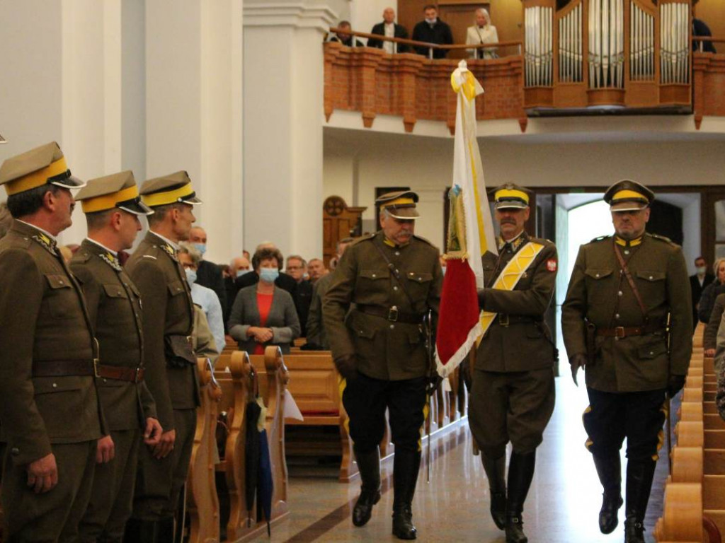 W Gorzycach odbyły się uroczystości poświęcone żołnierzom formacji kawaleryjskich [zdjęcia]