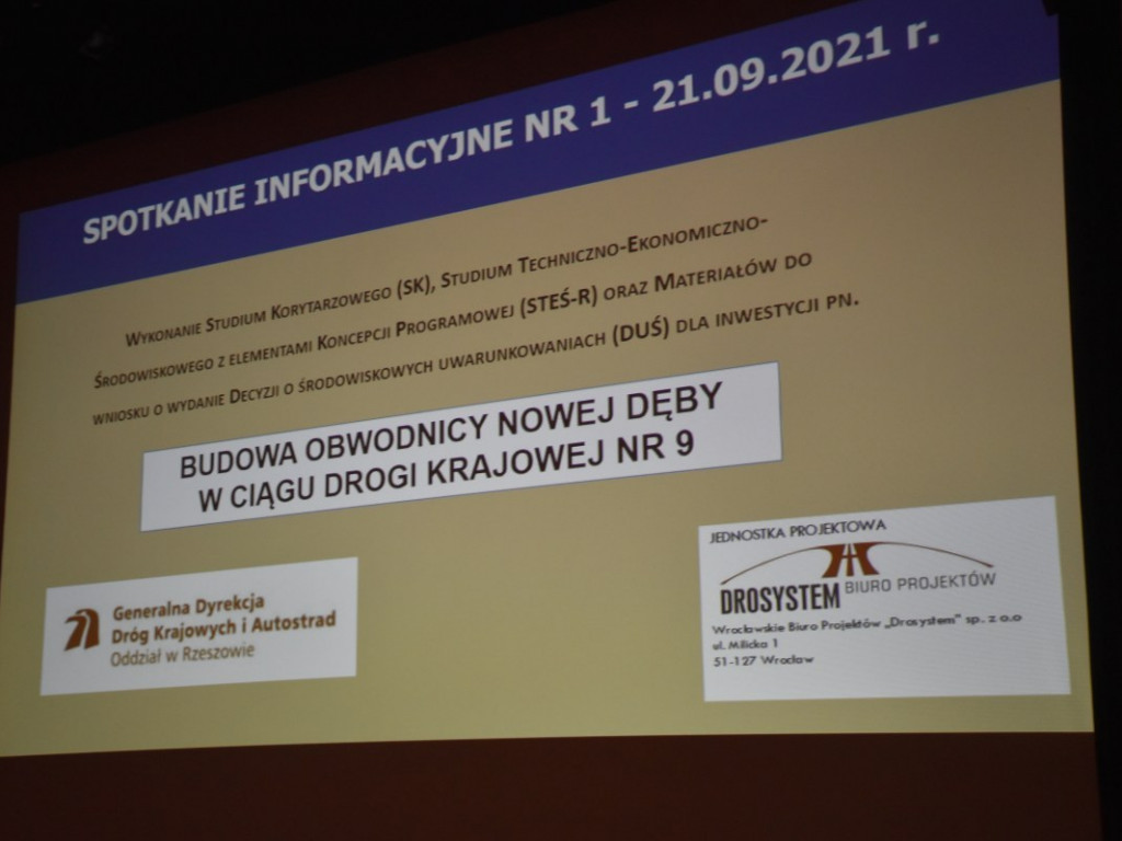 Spotkanie w sprawie obwodnicy Nowej Dęby. Mieszkańcy za jednym z wariantów [zdjęcia]