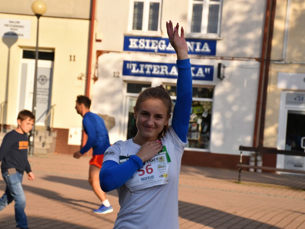 Tarnobrzeżanie solidarnie pobiegli z osobami niepełnosprawnymi psychicznie [zdjęcia]