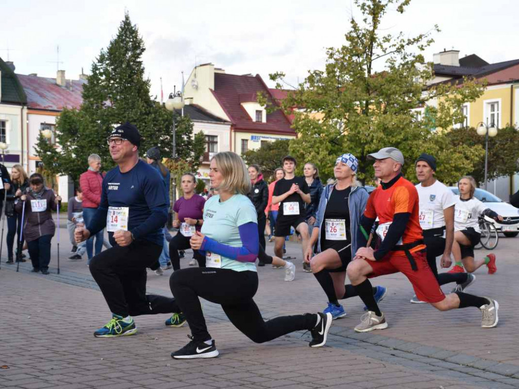 Tarnobrzeżanie solidarnie pobiegli z osobami niepełnosprawnymi psychicznie [zdjęcia]