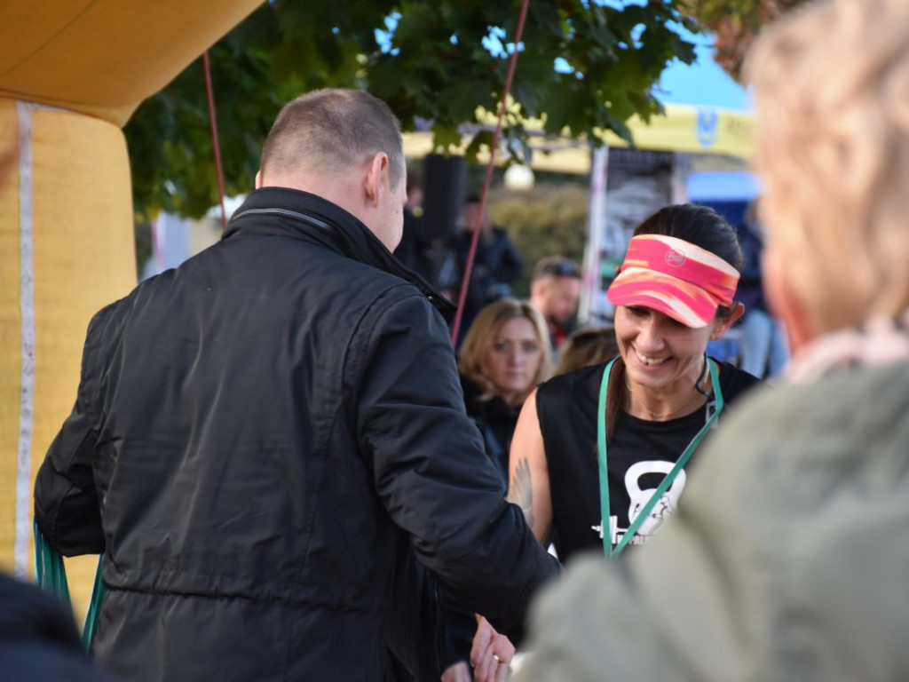 Tarnobrzeżanie solidarnie pobiegli z osobami niepełnosprawnymi psychicznie [zdjęcia]