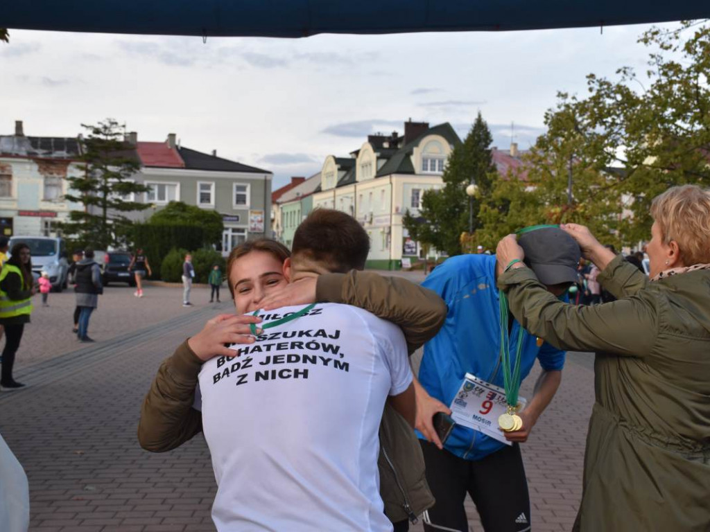 Tarnobrzeżanie solidarnie pobiegli z osobami niepełnosprawnymi psychicznie [zdjęcia]