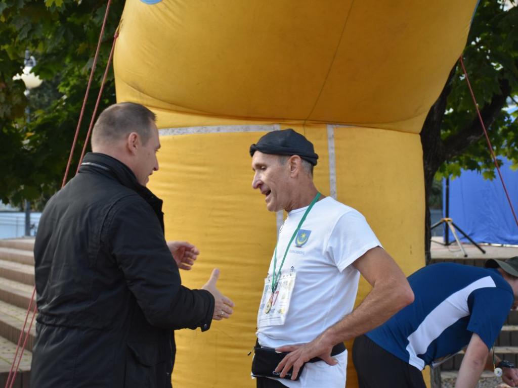 Tarnobrzeżanie solidarnie pobiegli z osobami niepełnosprawnymi psychicznie [zdjęcia]
