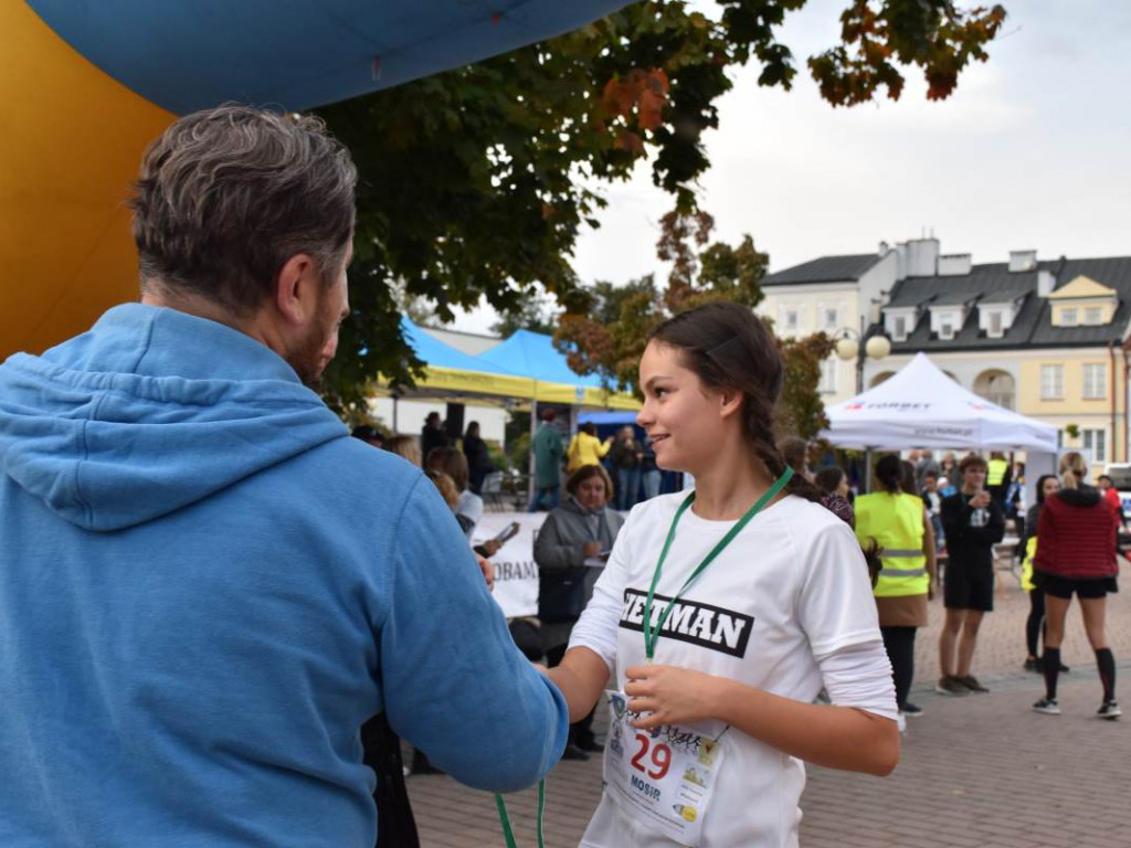 Tarnobrzeżanie solidarnie pobiegli z osobami niepełnosprawnymi psychicznie [zdjęcia]