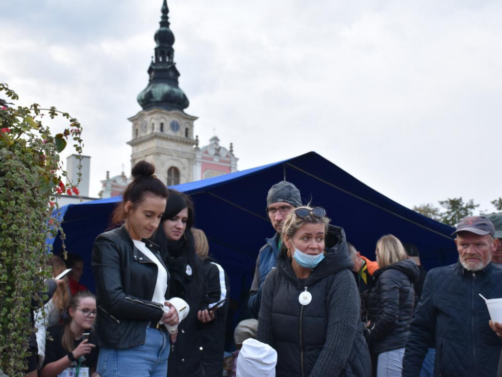 Tarnobrzeżanie solidarnie pobiegli z osobami niepełnosprawnymi psychicznie [zdjęcia]