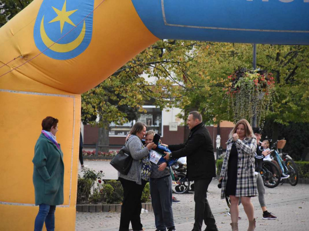 Tarnobrzeżanie solidarnie pobiegli z osobami niepełnosprawnymi psychicznie [zdjęcia]
