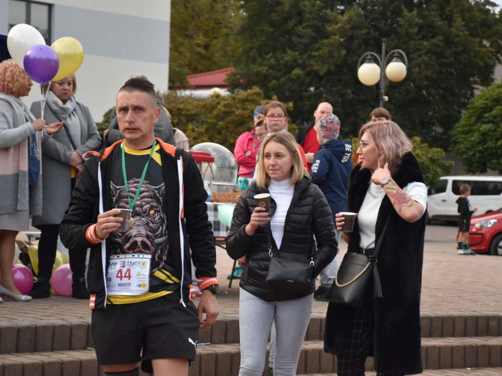 Tarnobrzeżanie solidarnie pobiegli z osobami niepełnosprawnymi psychicznie [zdjęcia]