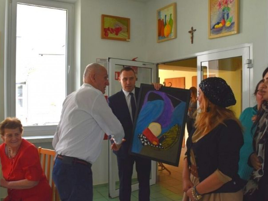 Tańczyli, malowali i łamali stereotypy. Finał Tarnobrzeskich Dni Solidarności z Osobami Chorującymi Psychicznie [zdjęcia]