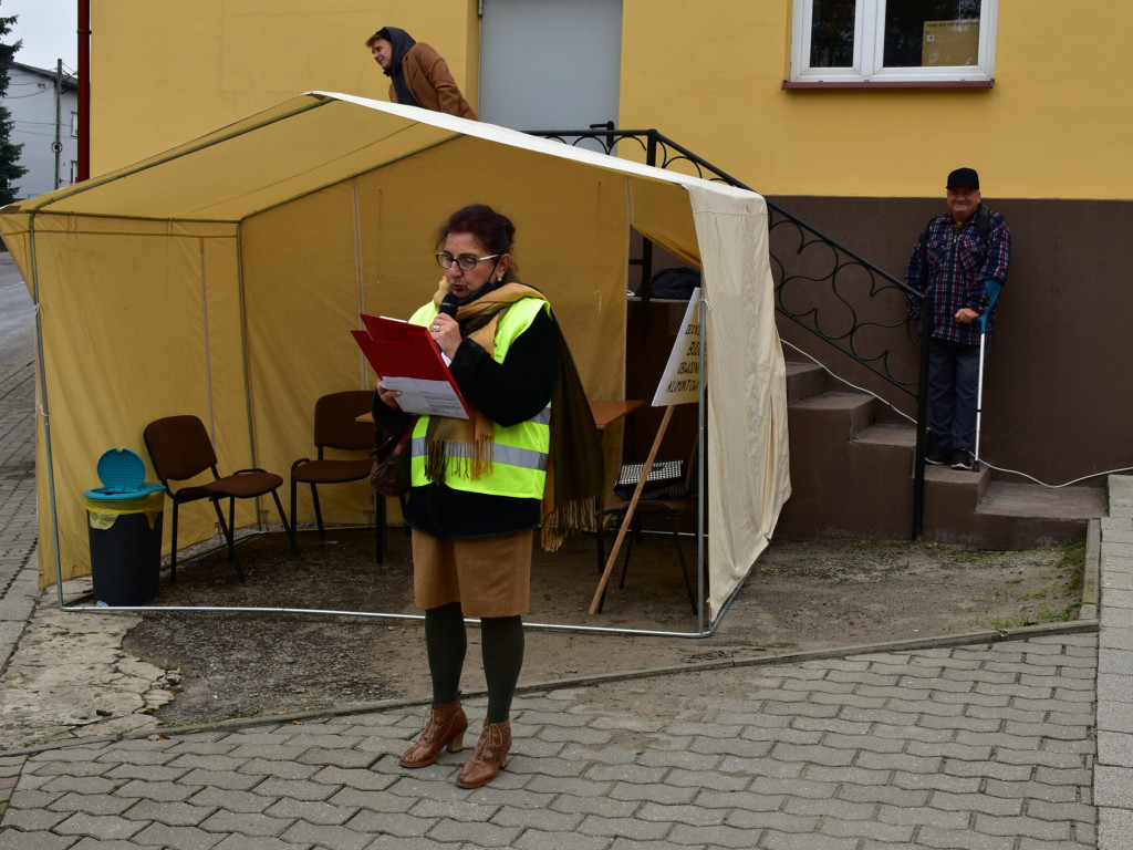Klimontowianie znowu blokowali drogę. Przypominali, że czekają na obwodnicę [zdjęcia][wideo]