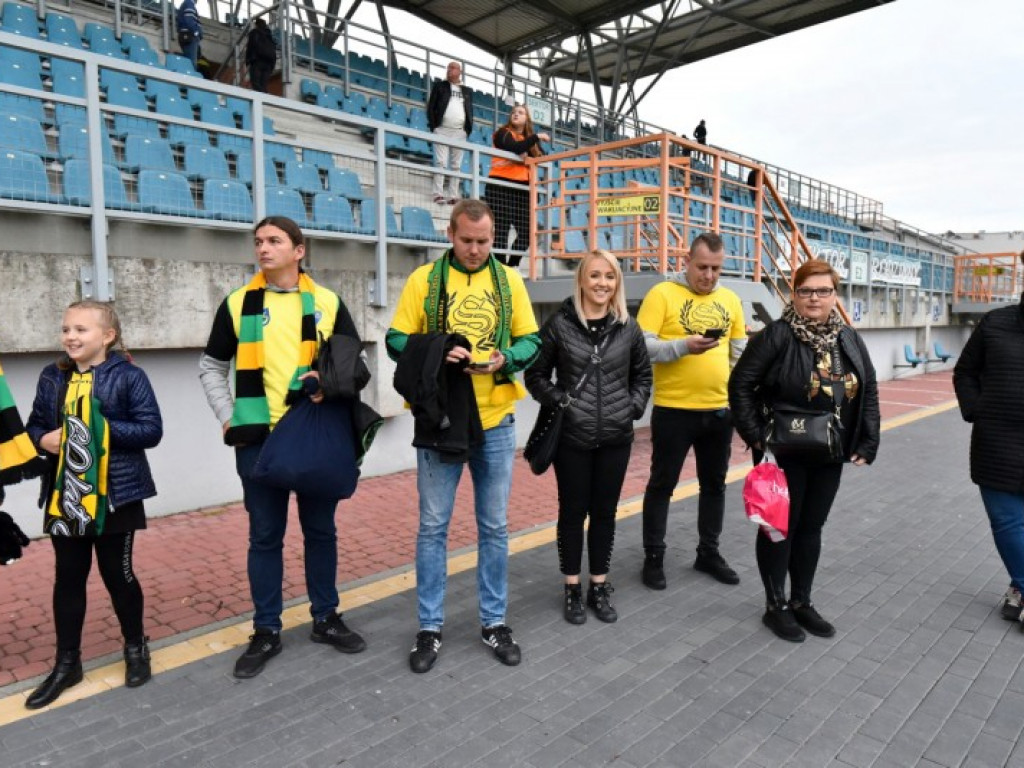 Siarka twardsza niż Stal! Zobacz ZDJĘCIA z derbowego pojedynku!