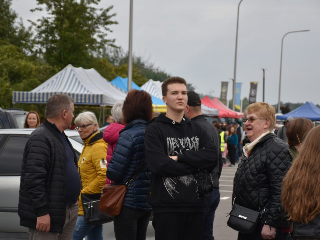 Tarnobrzeżanie w pełnej mobilizacji. W sobotę odbył się piknik charytatywny dla Leonka [zdjęcia]