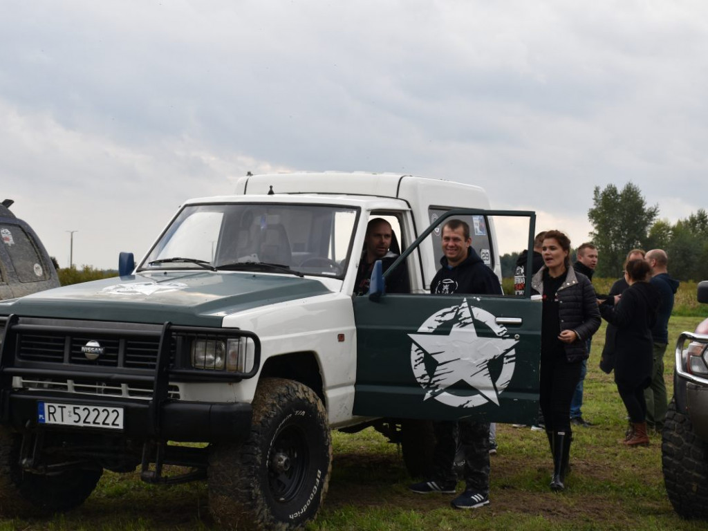 Tarnobrzeżanie w pełnej mobilizacji. W sobotę odbył się piknik charytatywny dla Leonka [zdjęcia]