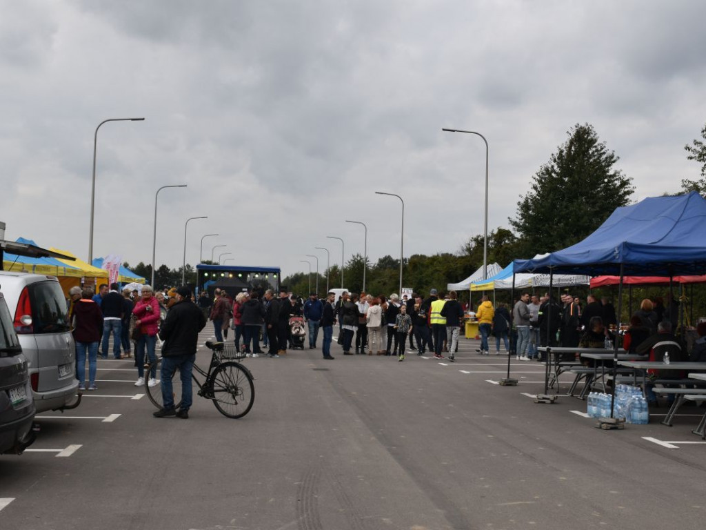 Tarnobrzeżanie w pełnej mobilizacji. W sobotę odbył się piknik charytatywny dla Leonka [zdjęcia]