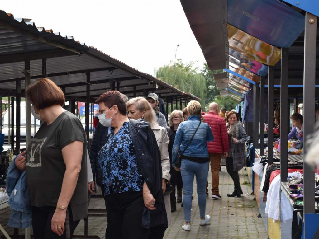 I edycja Pchlego Targu w Tarnobrzegu. To był raj dla kolekcjonerów i łowców okazji!  [zdjęcia]