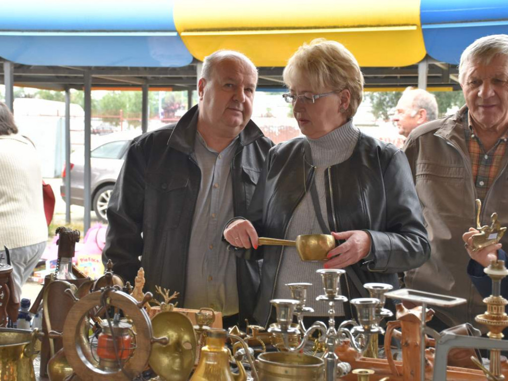 I edycja Pchlego Targu w Tarnobrzegu. To był raj dla kolekcjonerów i łowców okazji!  [zdjęcia]