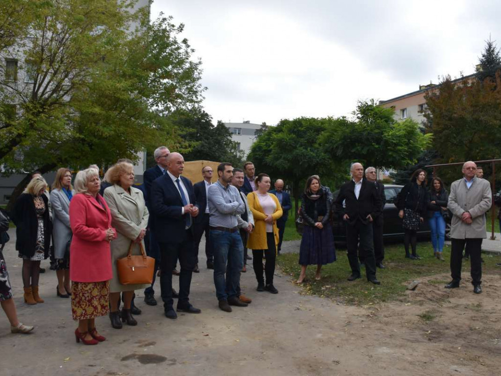 Na ścianie TDK namalowali mural z wizerunkiem Stanisława Jachowicza [zdjęcia]