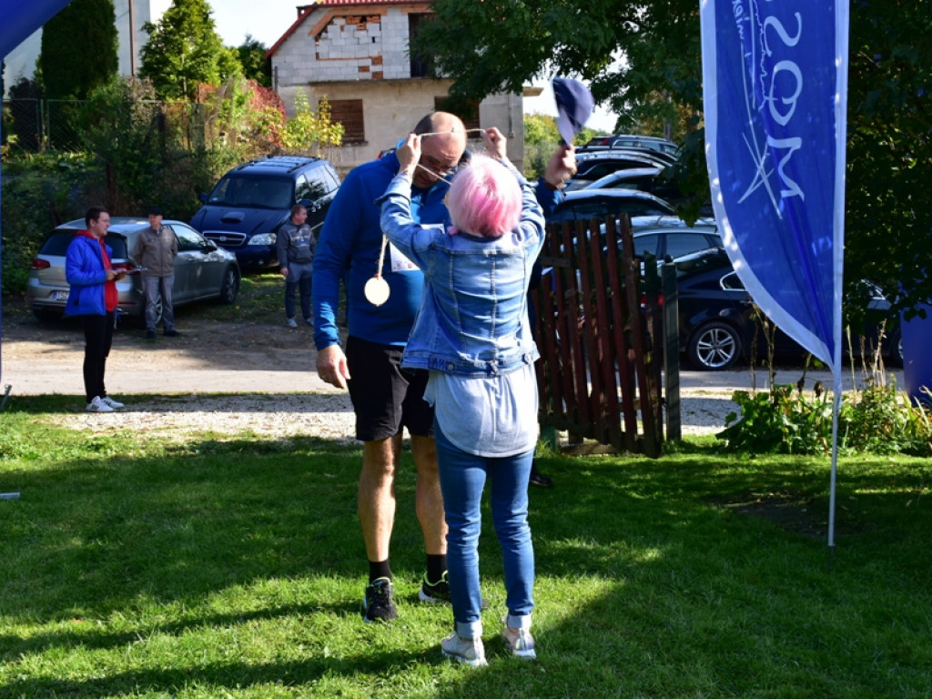 Sandomierz, gm. Samborzec. Pobiegli po zdrowie i ... wyjątkowe sandały [zdjęcia]