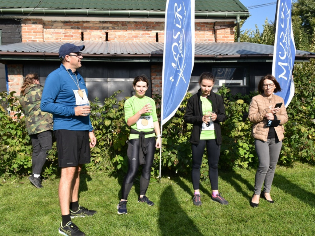 Sandomierz, gm. Samborzec. Pobiegli po zdrowie i ... wyjątkowe sandały [zdjęcia]