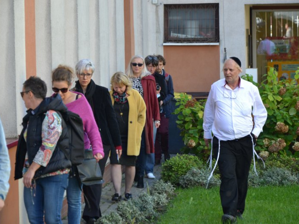 Upamiętnili tarnobrzeskich Żydów wymordowanych w czasie II wojny światowej [zdjęcia]