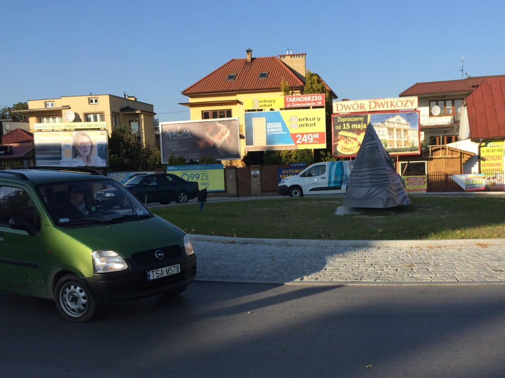 Sandomierz. Krzemień znowu na rondzie. Po modyfikacji