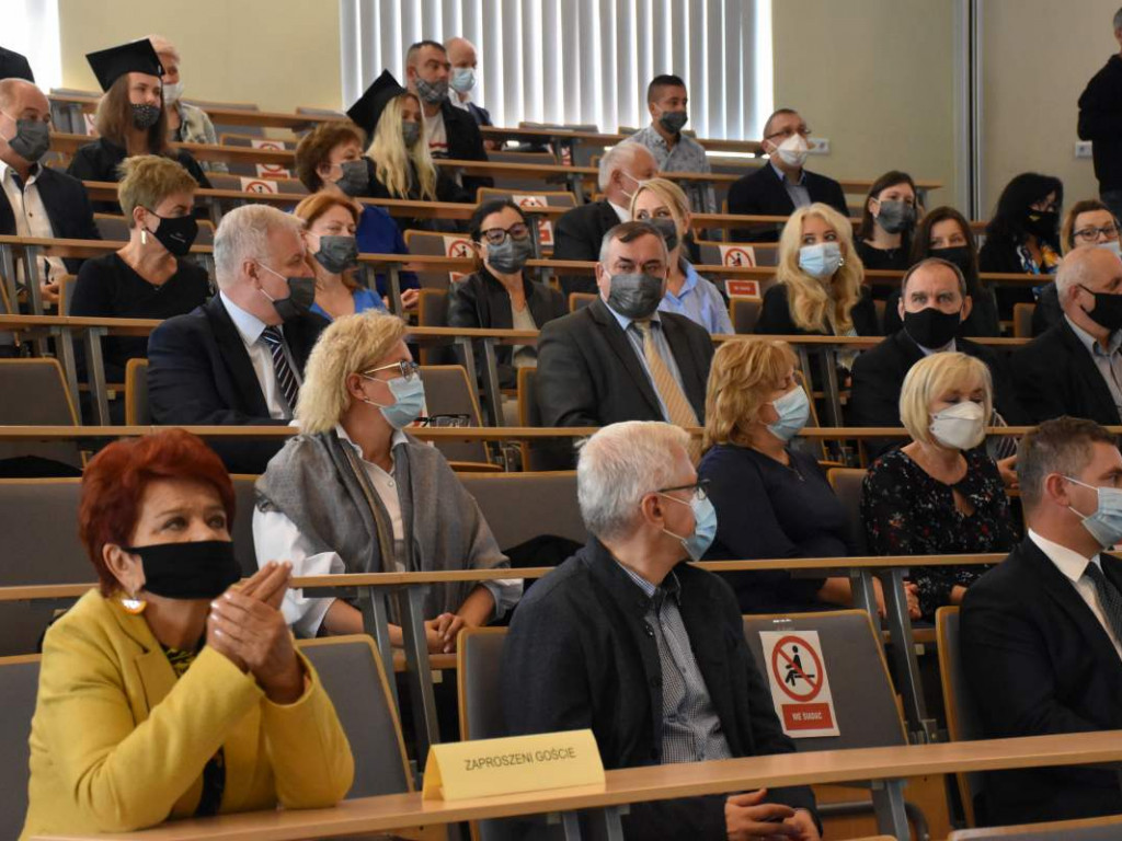 Uroczysta inauguracja roku akademickiego w Państwowej Uczelni Zawodowej w Tarnobrzegu [zdjęcia]