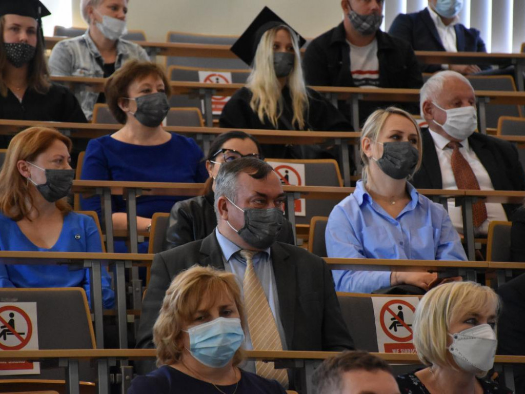 Uroczysta inauguracja roku akademickiego w Państwowej Uczelni Zawodowej w Tarnobrzegu [zdjęcia]