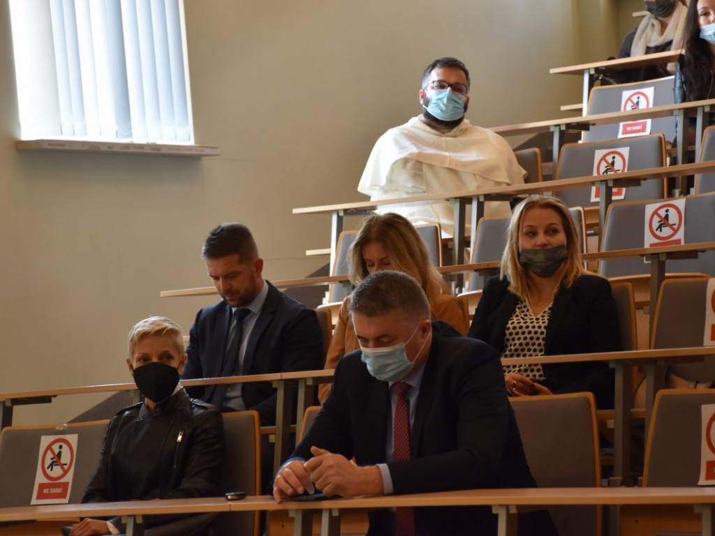 Uroczysta inauguracja roku akademickiego w Państwowej Uczelni Zawodowej w Tarnobrzegu [zdjęcia]