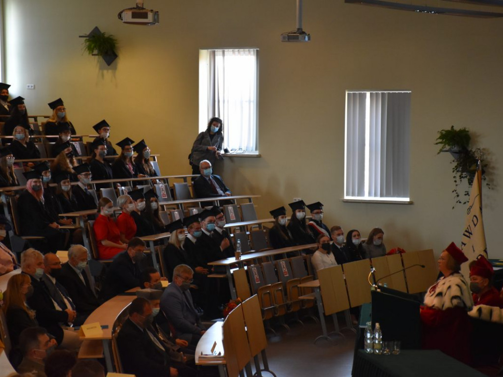 Uroczysta inauguracja roku akademickiego w Państwowej Uczelni Zawodowej w Tarnobrzegu [zdjęcia]