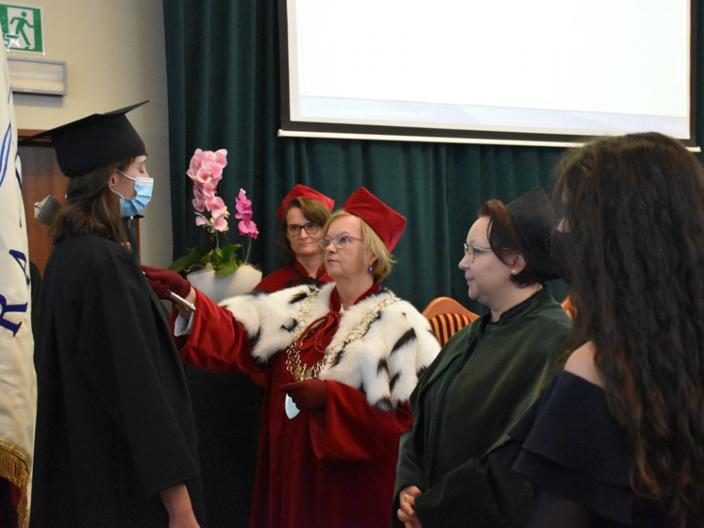 Uroczysta inauguracja roku akademickiego w Państwowej Uczelni Zawodowej w Tarnobrzegu [zdjęcia]