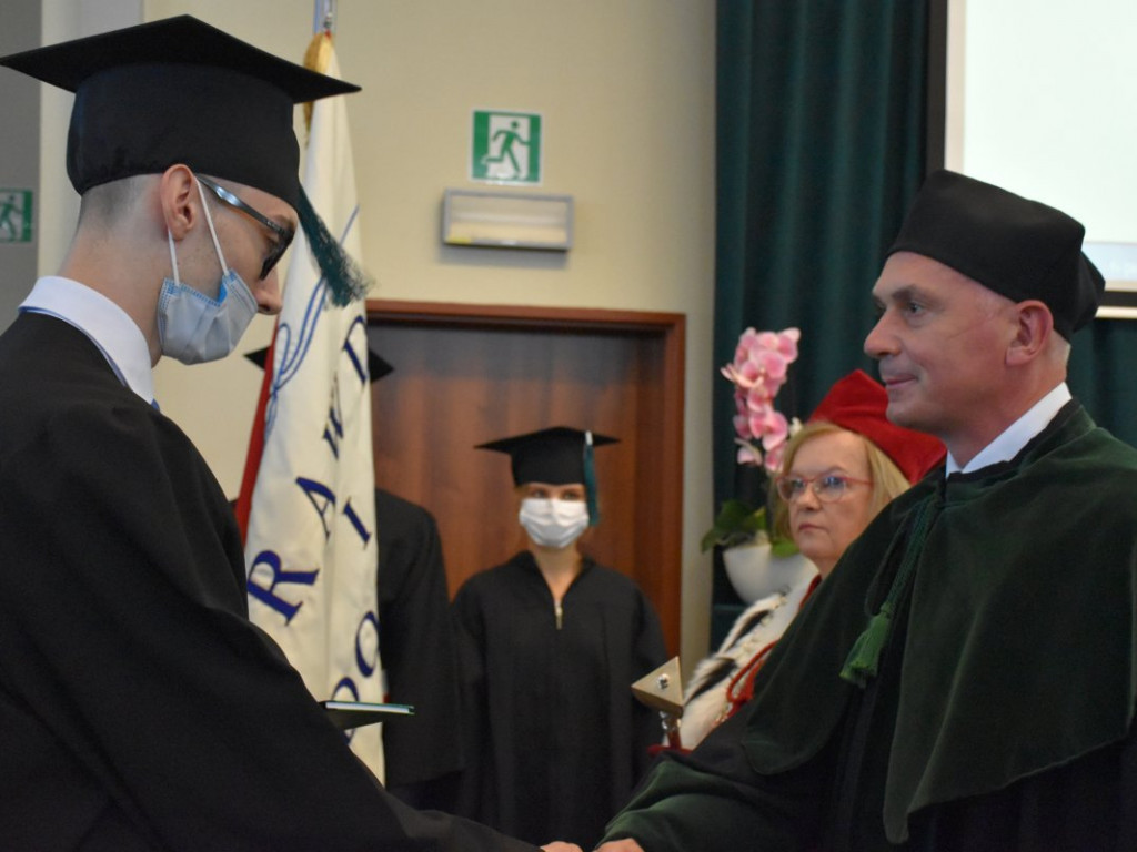 Uroczysta inauguracja roku akademickiego w Państwowej Uczelni Zawodowej w Tarnobrzegu [zdjęcia]
