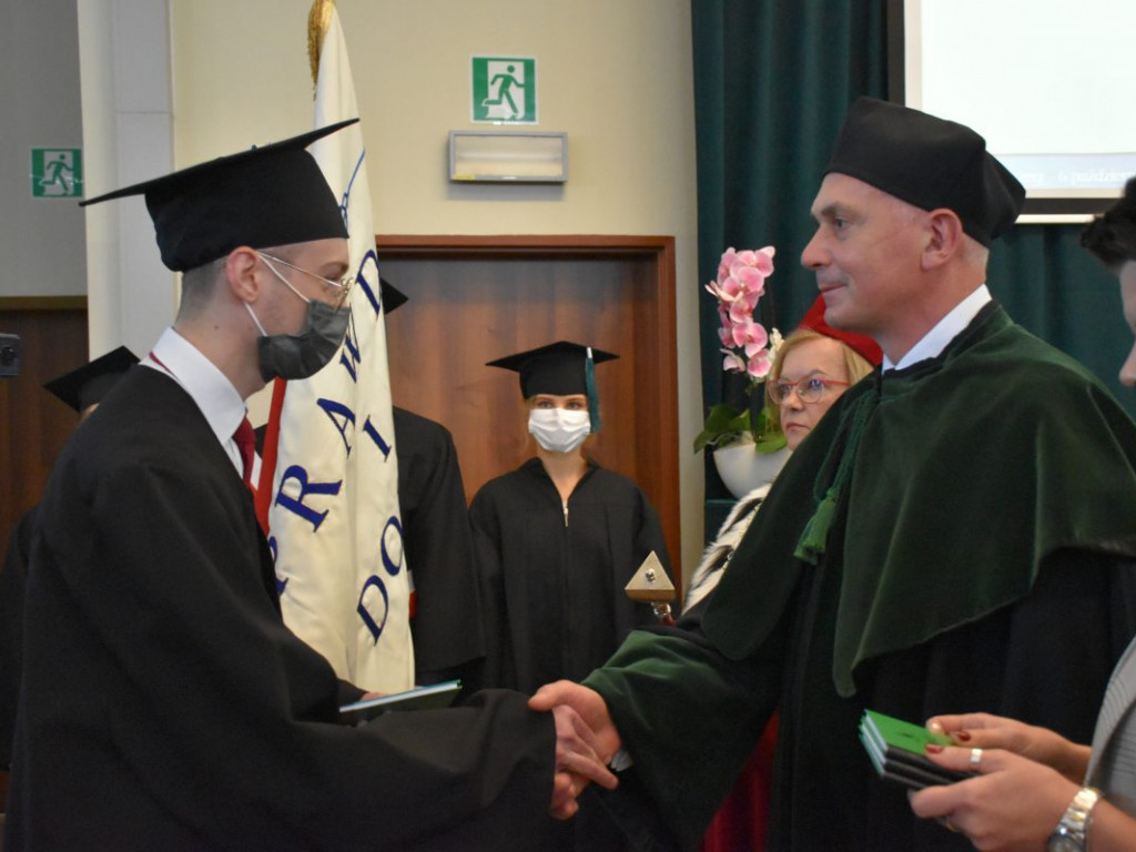 Uroczysta inauguracja roku akademickiego w Państwowej Uczelni Zawodowej w Tarnobrzegu [zdjęcia]