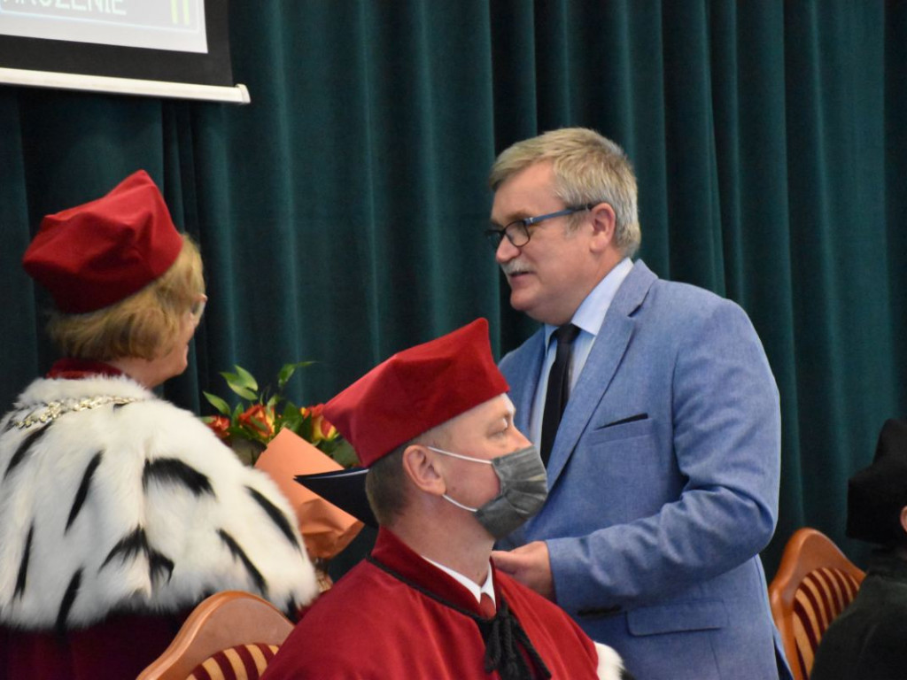 Uroczysta inauguracja roku akademickiego w Państwowej Uczelni Zawodowej w Tarnobrzegu [zdjęcia]