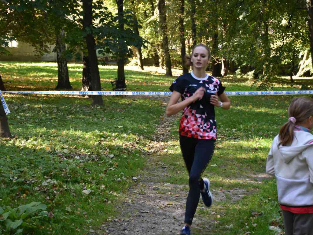43. Bieg Nadwiślański im. Alfreda Freyera w Tarnobrzegu - kategoria młodzieżowa i open [zdjęcia]