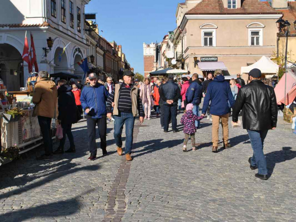 Gigantyczne tłumy na odpuście bł. Wincentego Kadłubka w Sandomierzu [zdjęcia]