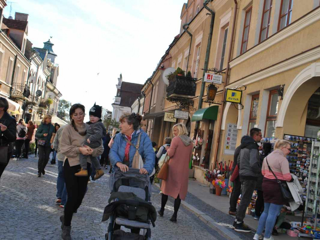 Gigantyczne tłumy na odpuście bł. Wincentego Kadłubka w Sandomierzu [zdjęcia]