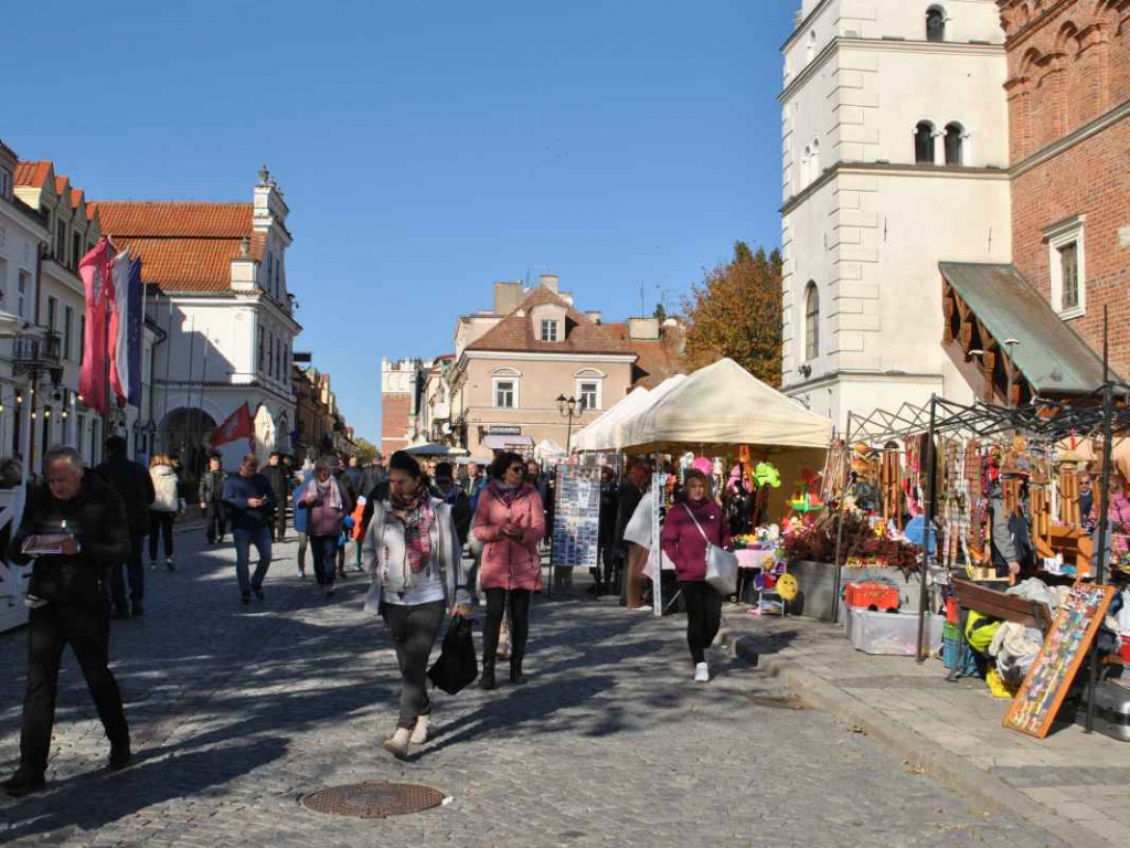 Gigantyczne tłumy na odpuście bł. Wincentego Kadłubka w Sandomierzu [zdjęcia]