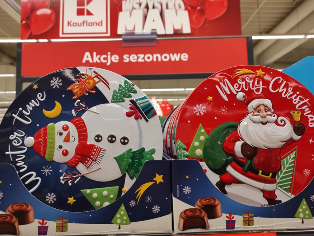 Mikołaje, bałwany i wiele innych świątecznych ozdób można już kupić w tarnobrzeskim Kauflandzie [zdjęcia]
