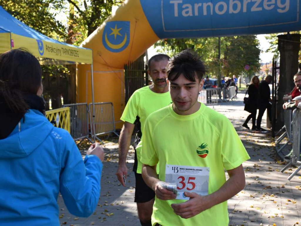 43. Bieg Nadwiślański w Tarnobrzegu - Pokonali 15 km z Baranowa Sandomierskiego do Tarnobrzega [zdjęcia]
