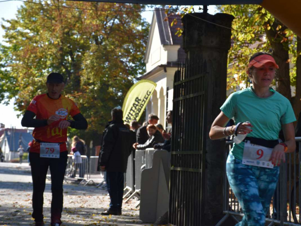 43. Bieg Nadwiślański w Tarnobrzegu - Pokonali 15 km z Baranowa Sandomierskiego do Tarnobrzega [zdjęcia]