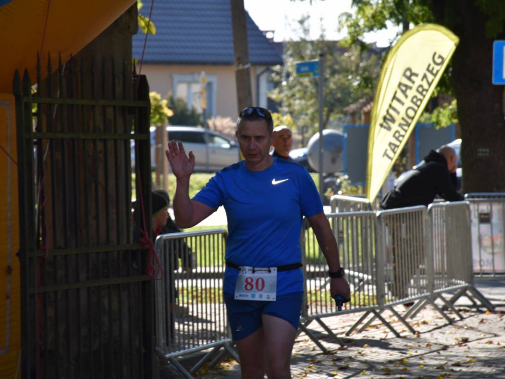 43. Bieg Nadwiślański w Tarnobrzegu - Pokonali 15 km z Baranowa Sandomierskiego do Tarnobrzega [zdjęcia]