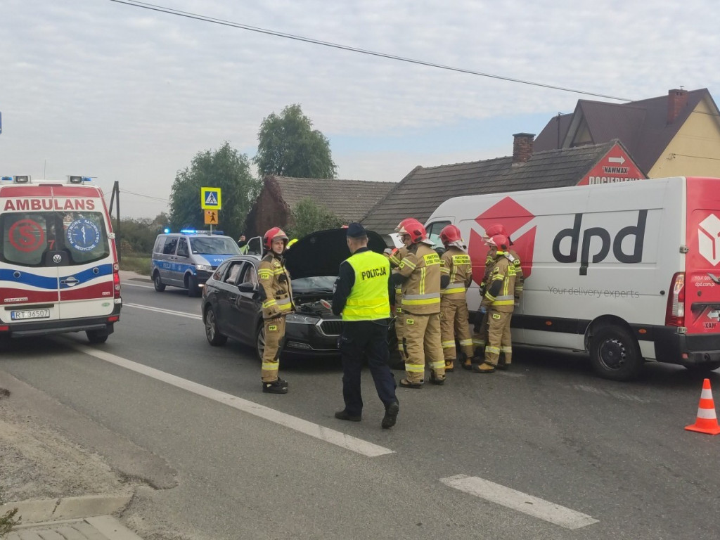 Zderzenie na DK77 w gm. Gorzyce [zdjęcia]
