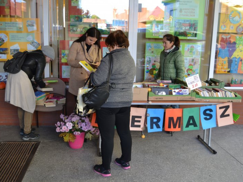 Sonda, rozmowa z psychologiem, wymiana książek w ramach 