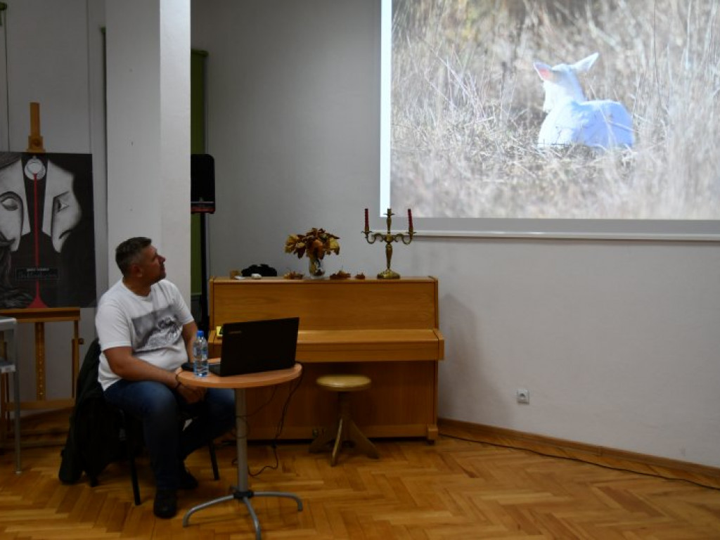 Sonda, rozmowa z psychologiem, wymiana książek w ramach 