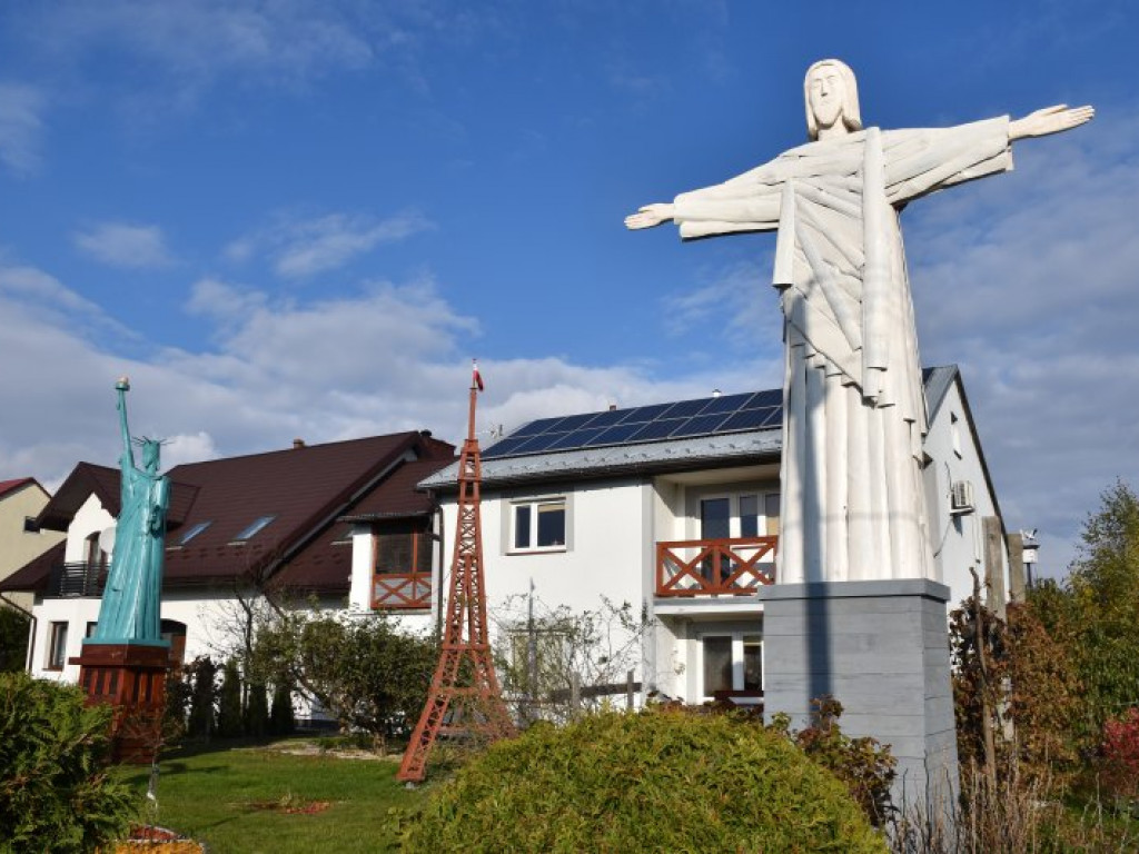 W Jadachach stanęła kopia Chrystusa z Rio! [W najnowszym numerze][zdjęcia]