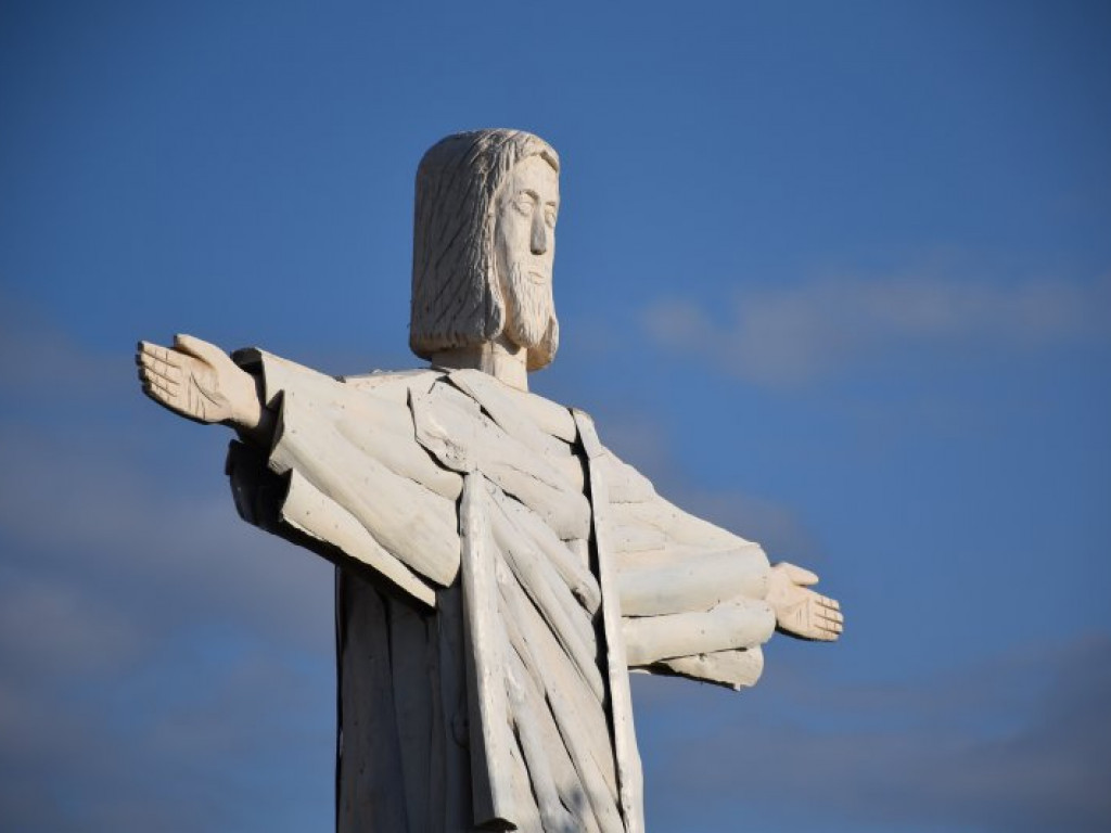 W Jadachach stanęła kopia Chrystusa z Rio! [W najnowszym numerze][zdjęcia]