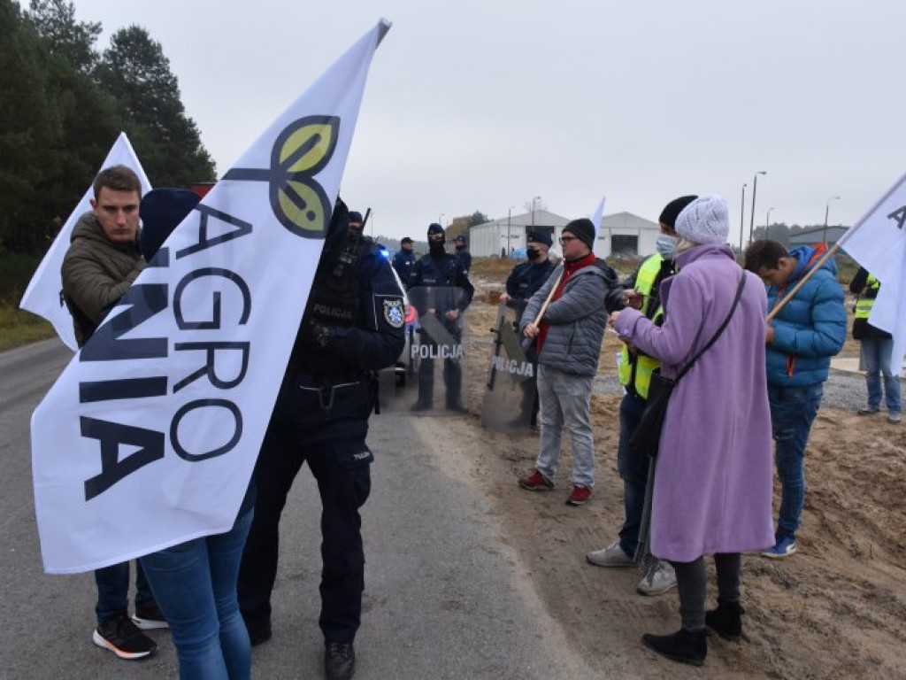 Protest w Woli Baranowskiej - interweniowała policja [zdjęcia]